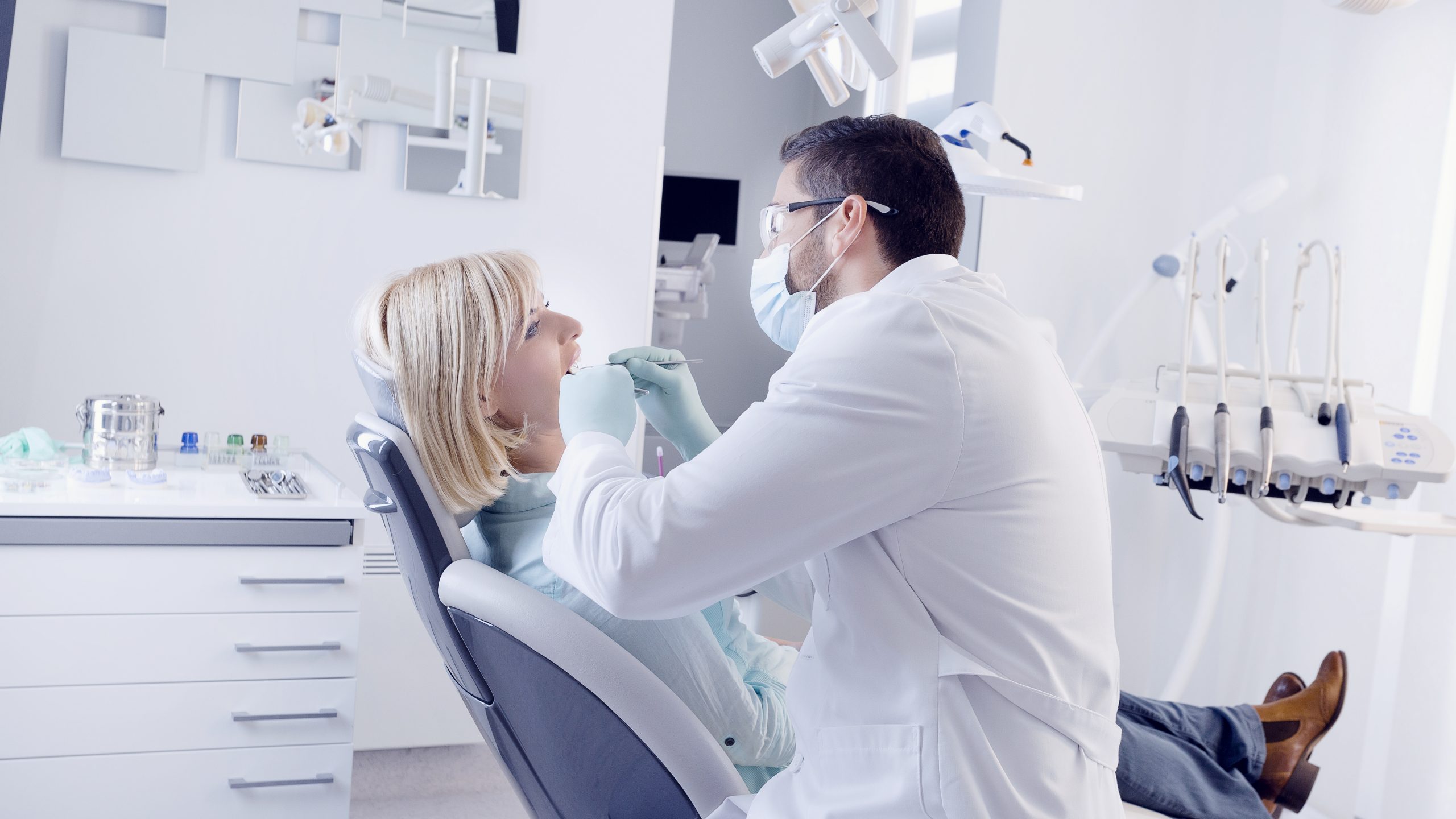 Dentist in Union City, GA